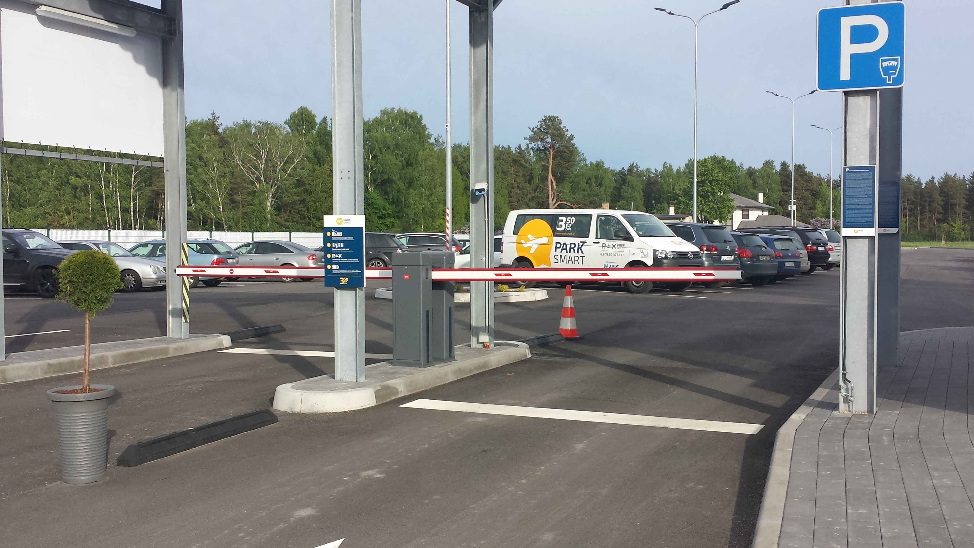 Park Smart Riga airport parking 